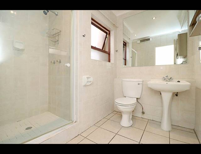 2 BEDROOM APARTMENT FOR SALE IN DOWERGLEN EXT 4